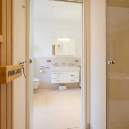 Апартаменты Strandresidenzen Bansin Ostseepalais 04 *